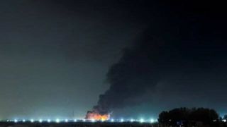 آتش‌سوزی در اطراف فرودگاه بین‌المللی دوبی در پی حمله پهپادی