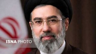 دستور رهبر انقلاب به ادامه خدمت منصوبان رهبر شهید بر اساس احکام و تدابیر سابق