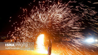 چهارشنبه سوری امسال با تولید صداهای وحشت آفرین، نمک روی زخم جنگ نپاشیم