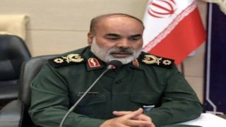 بازدید فرمانده نیروی زمینی سپاه از آمادگی‌ یگان‌های مستقر در جزایر خلیج‌فارس