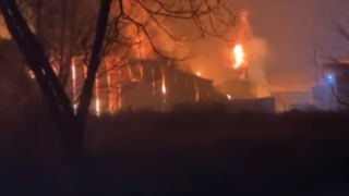 شدت آتش سوزی در اثر اصابت موشک های ایران