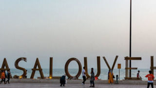  با کسی تعارف نداریم! 