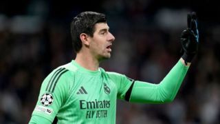 نخستین واکنش سنگربان رئال مادرید به مصدومیتش: دوباره برمی‌گردم  