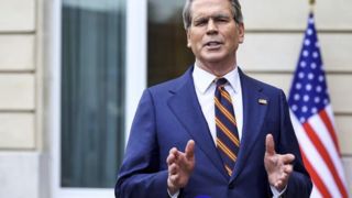 آمریکا تحریم ۱۴۰ میلیون بشکه نفت ایران را لغو کرد