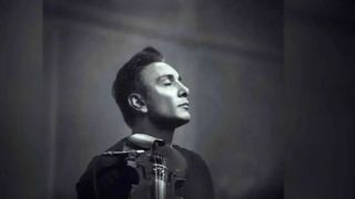 استوری شادمهر عقیلی برای دانش‌آموزان شهید میناب