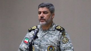 تهران- ایرنا- سخنگوی ارتش جمهوری اسلامی ایران ار حمله موفقیت‌آمیز پهپادی ارتش با پهپاد پیشرفته آرش ۲ به فرودگاه بن گوریون رژیم صهیونیستی خبر داد.