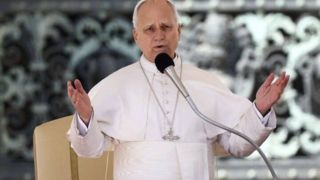 پاپ لئو: حملات هوایی ممنوع شود
