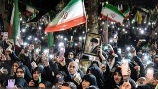 پژمانفر: عملیات موشکی متوقف نمی‌شود، مسئله پنهانی با مردم نخواهیم داشت