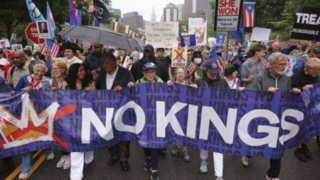 و اینک؛ خیابون‌ها برای  ترامپ...