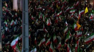 رفراندوم زیر چتر جنگ!