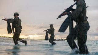 مشاور پیشین پنتاگون: آمریکا برای عملیات زمینی در ایران آماده نیست