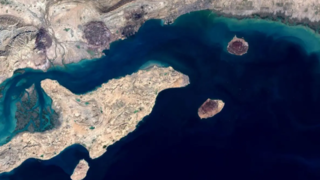 چرا در تنگه هرمز حق با ایران است؟