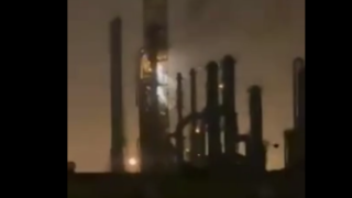 تصاویر لحظه اصابت پهپاد به نیروگاه حرارتی کویت