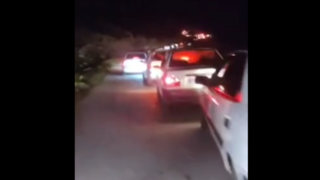 حضور شبانه مردم برای یافتن خلبان آمریکایی در منطقه کوه سیاه