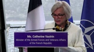 وزیر فرانسوی: پاریس به اسرائیل سلاح نمی‌دهد