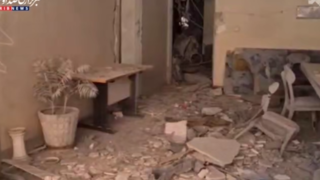 برگزاری کلاس درس توسط استاد شریف دانشگاه شریف در محل تخریب شده این دانشگاه