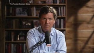 تاکر کارلسون: وقت آن است که ارتش وکاخ سفید به ترامپ «نه» بگوید