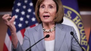 درخواست پلوسی برای برگزاری نشست کنگره جهت خاتمه جنگ