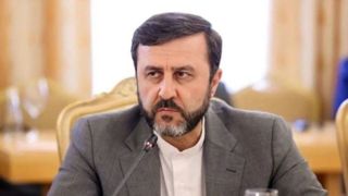 غریب آبادی: آمریکا و اسرائیل می‌روند و ما و همسایگان همیشه می‌مانیم