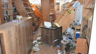 اعتراض به تخریب کتابخانه‌های ایران در جنگ