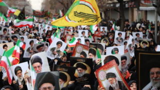 سیل جمعیت در اربعین رهبر شهید انقلاب