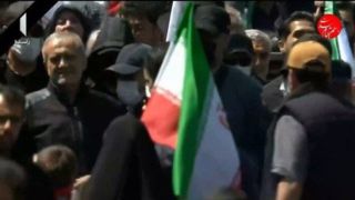 حضور پزشکیان در جمع سوگواران چهلم رهبر شهید