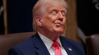 رویترز: ترامپ در دام اغراق‌های خود گرفتار شده است