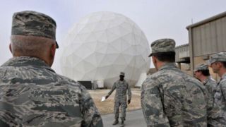 میدل ایست آی: پایگاه‌های آمریکا در خلیج فارس بی‌استفاده شده‌اند