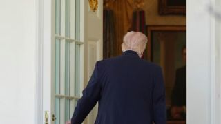 فرار از پنجره بسته!