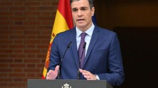 واکنش اسپانیا به توهین ترامپ به پاپ