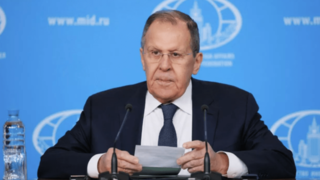 لاوروف: جنگ در خاورمیانه باید فوراً متوقف شود