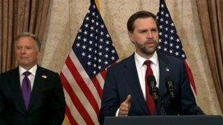 معاون ترامپ: مذاکرات با ایران ادامه خواهد یافت