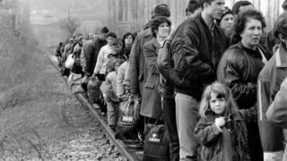  چرا ایران به سرنوشت یوگسلاوی و لیبی دچار نمی‌شود؟