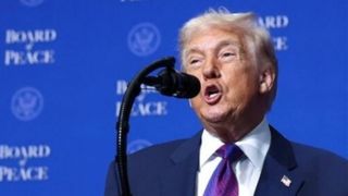 چرا هرچه را که ترامپ درباره جنگ می‌گوید باید برعکس معنا کنیم؟