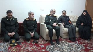  شهادت موجب عزت و سربلندی انسان، خانواده و وطن است