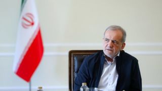 پزشکیان: باید از مسیر دیپلماتیک برای کاهش تنش‌ها استفاده کرد