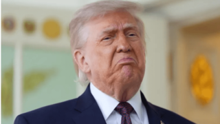 ترامپ باز هم با یک خبر جعلی سر کار رفت 