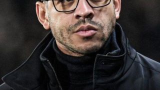 سرمربی آبی پوشان اخراج شد سرمربی آبی پوشان اخراج شد