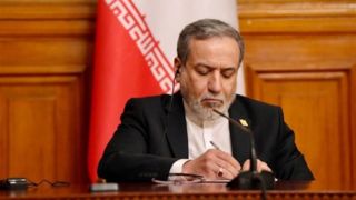 عراقچی: میدان و دیپلماسی هماهنگ هستند         
