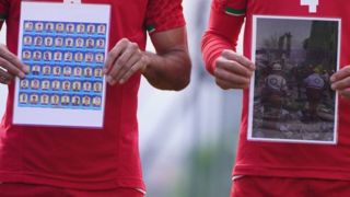 کاروان تیم ملی فوتبال با نام «میناب ۱۶۸» به جام جهانی میرود کاروان تیم ملی فوتبال با نام «میناب ۱۶۸» به جام جهانی میرود