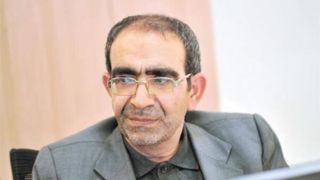 شاکری: با مساله اقتصاد شب امتحانی و جزوه‌های سطحی مواجهیم