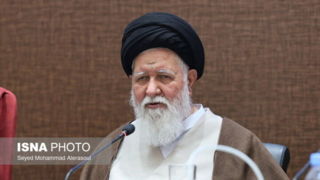 علم‌الهدی: هر چه با نظر و امضای رهبری باشد، برای ما محترم است