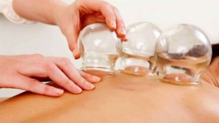 هشدار وزارت بهداشت درباره انجام خودسرانه حجامت/ ضرورت تجویز پزشکان و متخصص طب ایرانی هشدار وزارت بهداشت درباره انجام خودسرانه حجامت/ ضرورت تجویز پزشکان و متخصص طب ایرانی