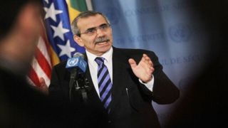 نواف سلام: لبنان به دنبال عادیسازی با اسرائیل نیست نواف سلام: لبنان به دنبال عادیسازی با اسرائیل نیست