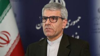 بقایی: پاسخ ایران به آمریکا در حال بررسی است/ به ضربالاجلها توجهی نداریم بقایی: پاسخ ایران به آمریکا در حال بررسی است/ به ضربالاجلها توجهی نداریم