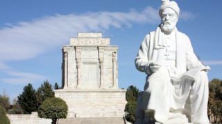 فردوسی و زبان ایران/ وقتی حکیم، حافظ واژه‌هاست