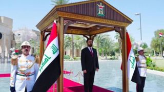 «علی الزیدی» رسما سکان دولت عراق را در دست گرفت «علی الزیدی» رسما سکان دولت عراق را در دست گرفت