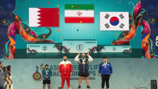 وزنهبردار ایران با شکستن رکورد دنیا طلا گرفت وزنهبردار ایران با شکستن رکورد دنیا طلا گرفت