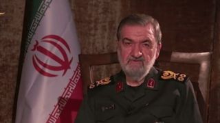 جزئیات حمله موشکی ایران به ناوچه آمریکایی/ محسن رضایی: آمریکا صدایش را درنمی‌آورد