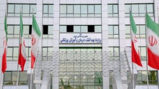 از سوسیس و سیگار تا کاشت ناخن و کراتینه مو؛ کالاهای آسیب‌رسان سلامت اعلام شد